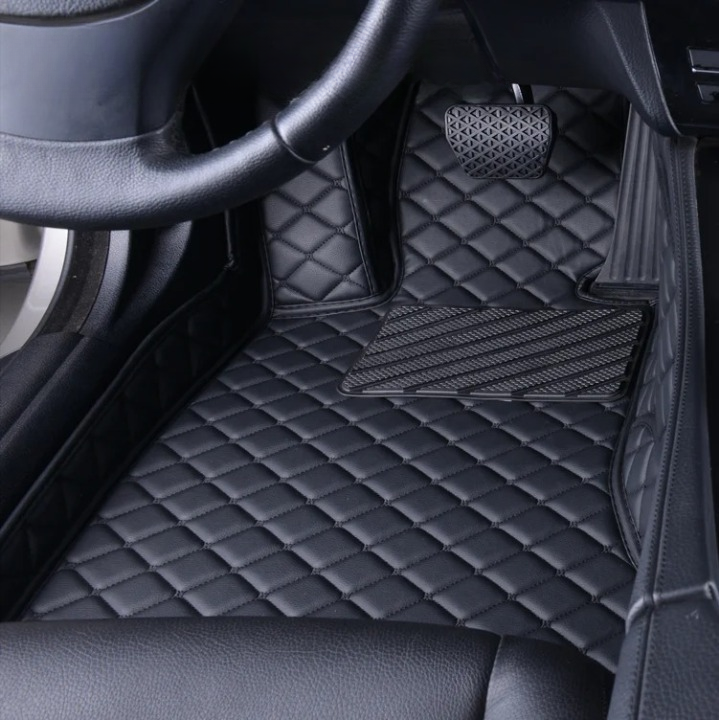 Tapis Voiture Personnalisé | RAV™