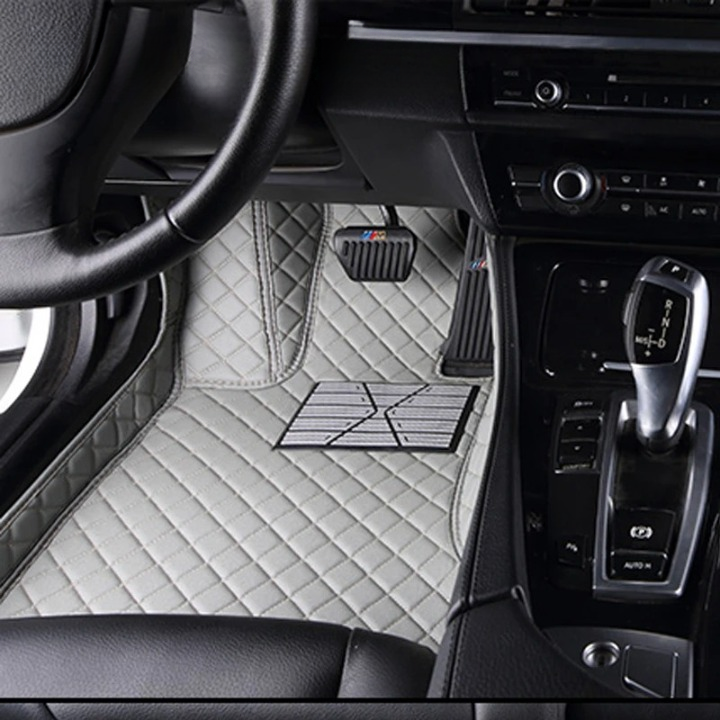 Tapis Voiture Personnalisé | RAV™